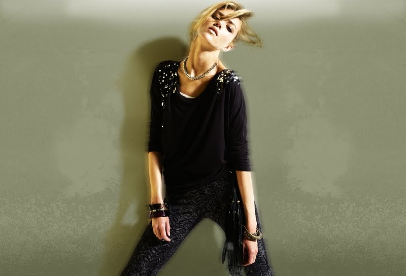 [Anja+Rubik+for+ab.f.z+05.jpg]