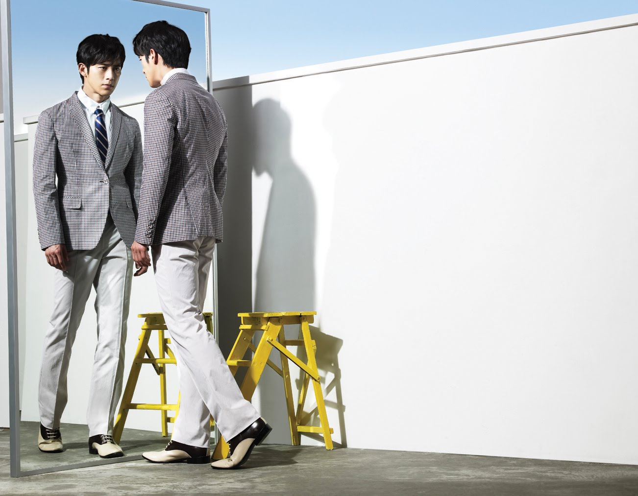 [Comodo+Sqaure+Spring+Summer+2010+07.jpg]