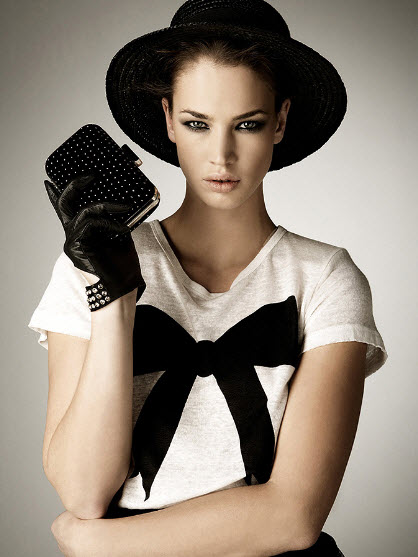 [ZARA+Womenswear+Lookbook+24.jpg]