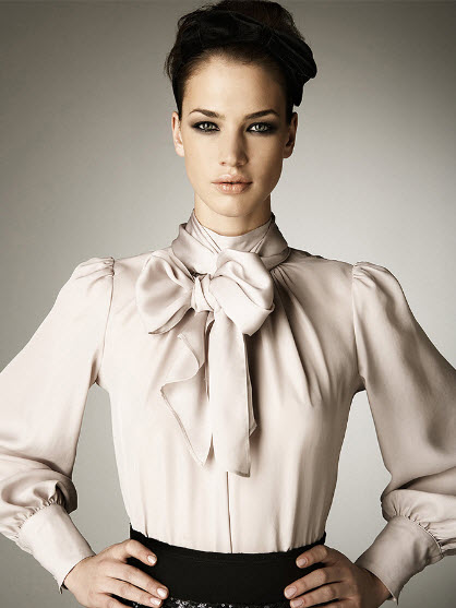 [ZARA+Womenswear+Lookbook+15.jpg]