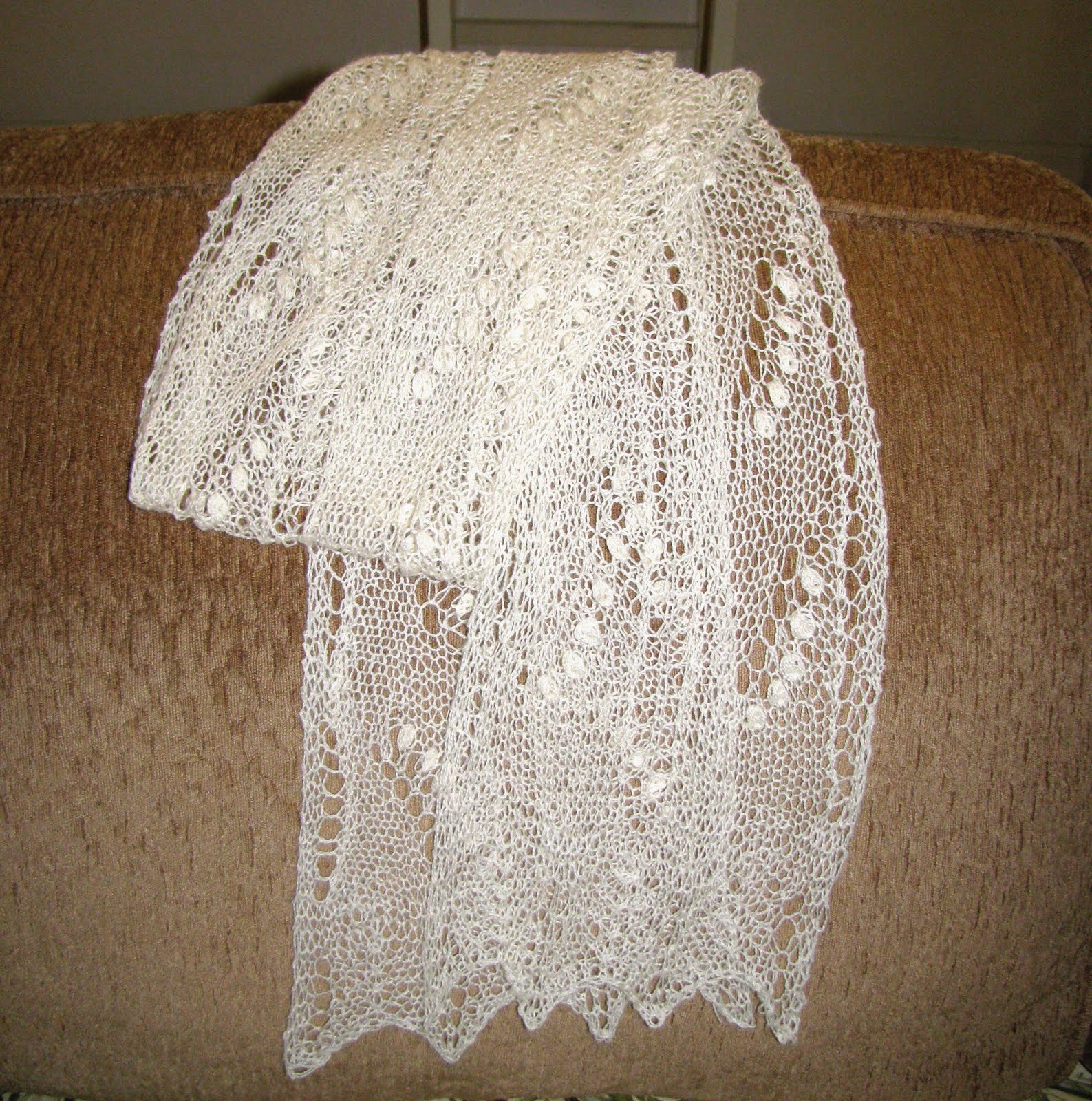 Yarn Over, Knit 2 Together: Joyelli Scarf
