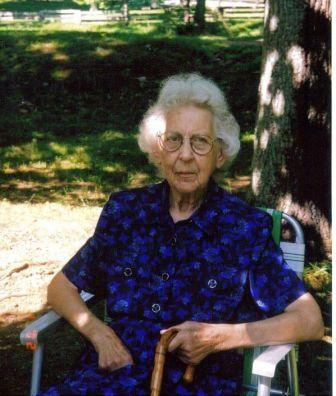 Lillie Bell (Clark) Hollis  Feb 5, 1915-Nov 12, 2008