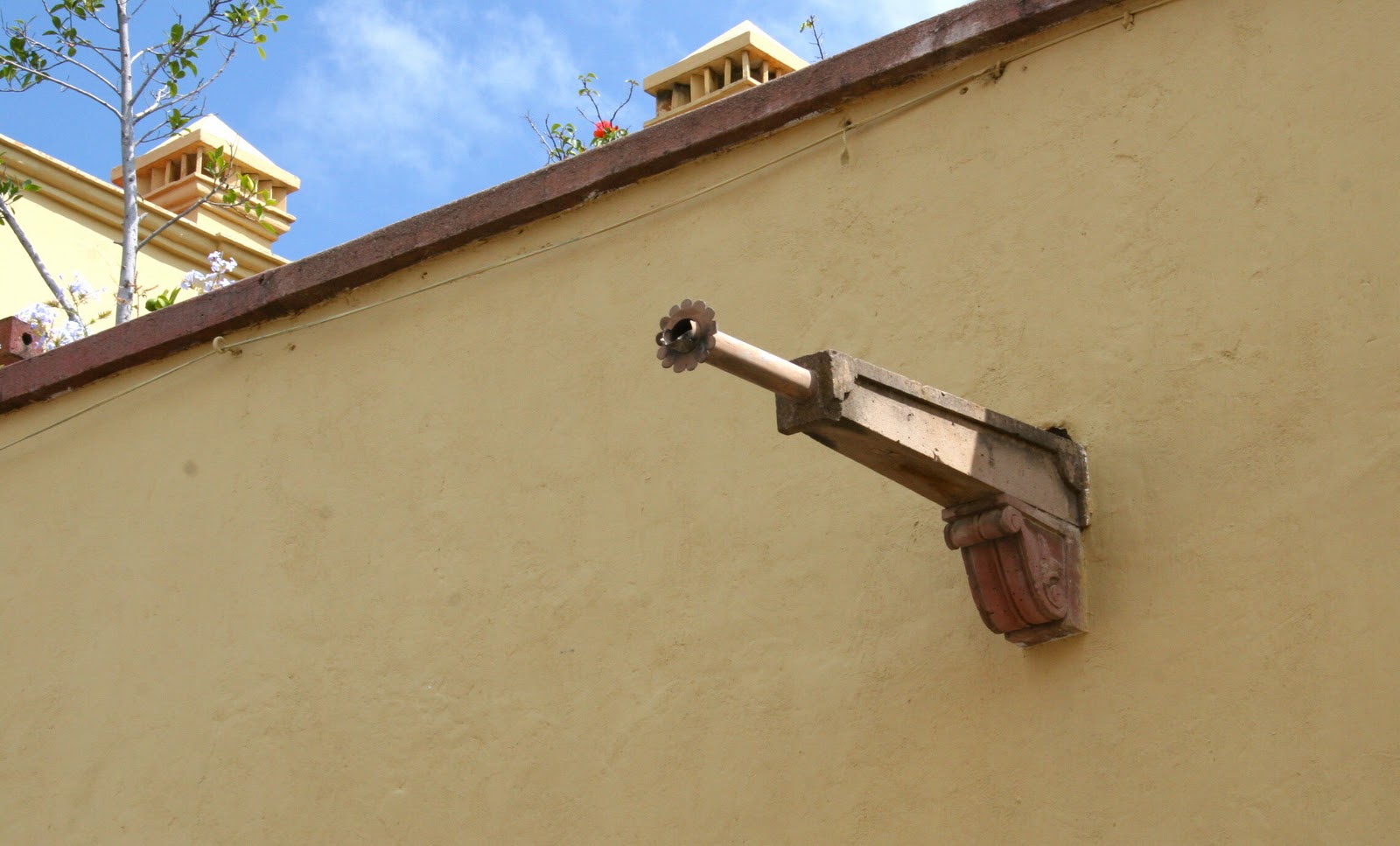 Robin Talks, Cooks and Travels: Canales of San Miguel de Allende