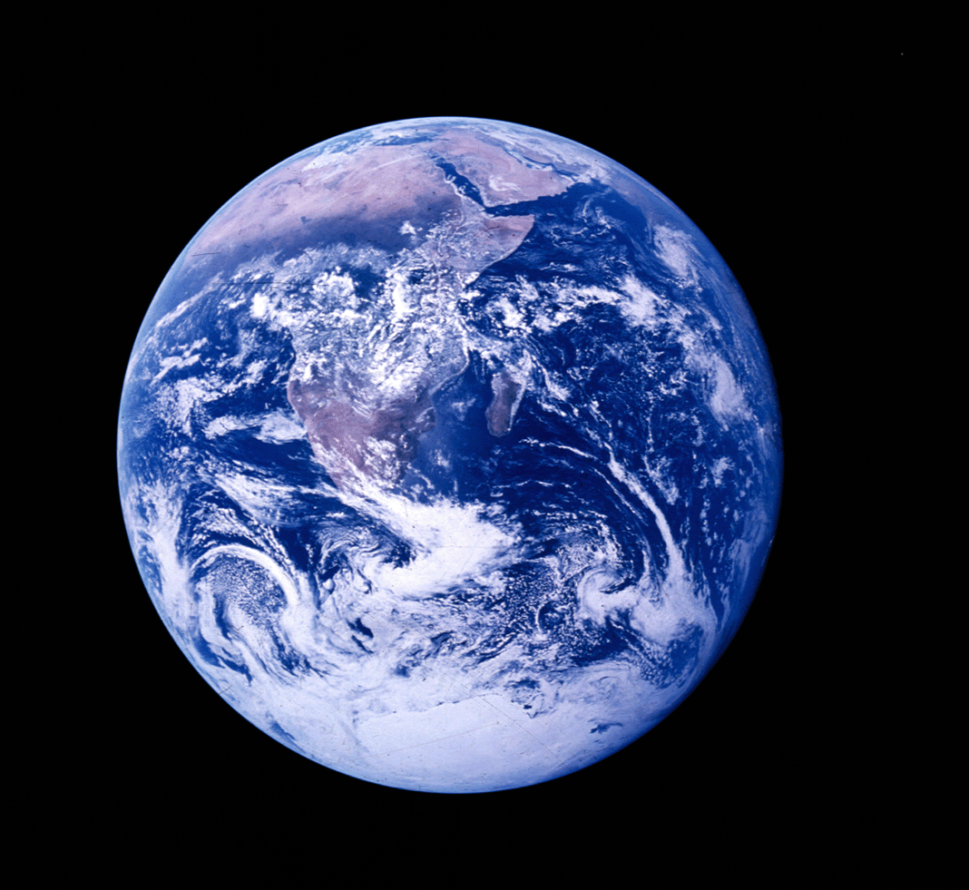 Earth Apollo