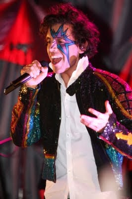 103238_mika-performs-a-surprise-concert-to-promote-his-new-album-the-boy-who-knew-too-much-held-at-the-bloomsbury-ballroom-in-london-england-uk-on-september-21-2009.jpg