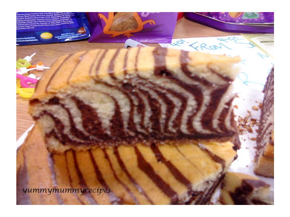 [zebra+cake+1.JPG]