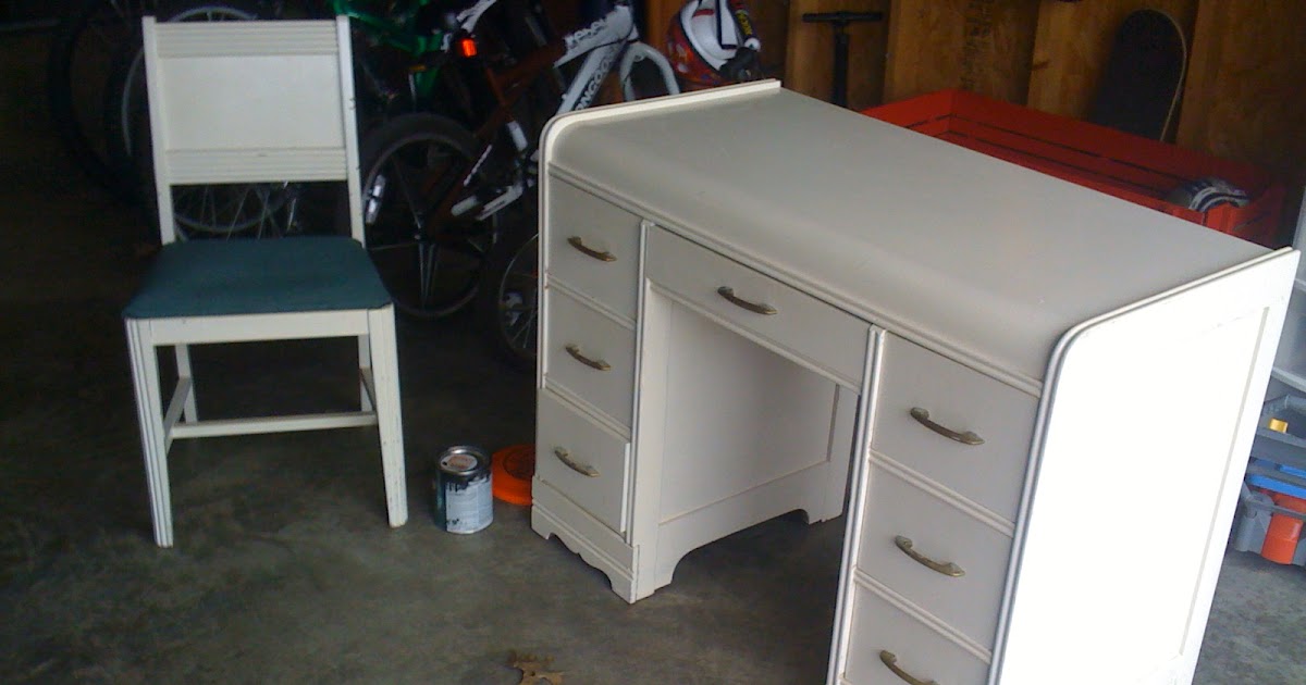 Retro Restyling Retro Desk and Chair