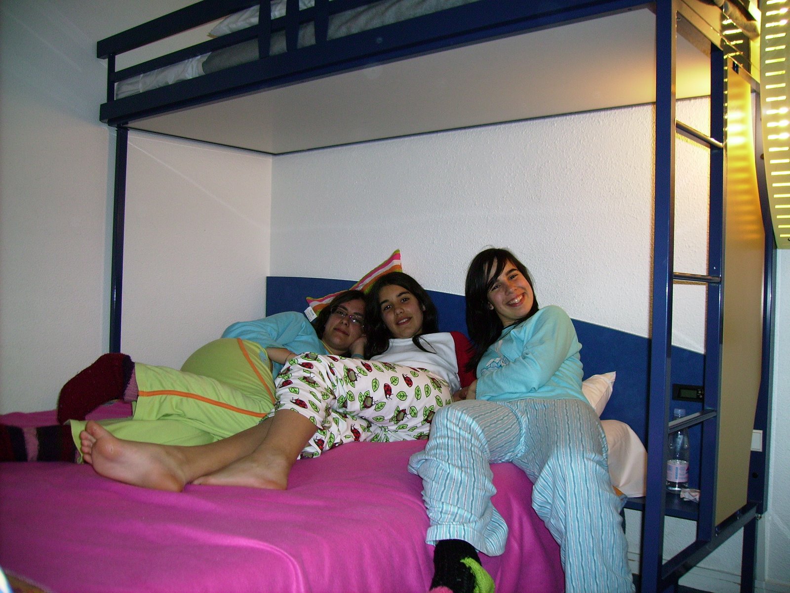 [PICT0421.JPG]