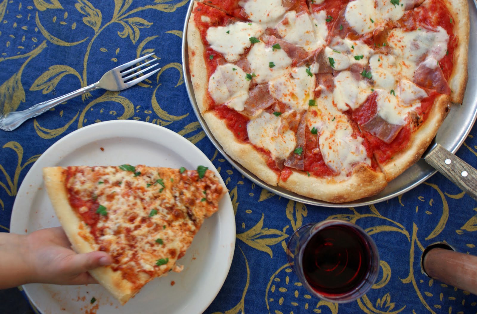 Tony's Pizza and Culina in Edmonton Dinner With Julie Dinner With Julie Tony's Pizza and