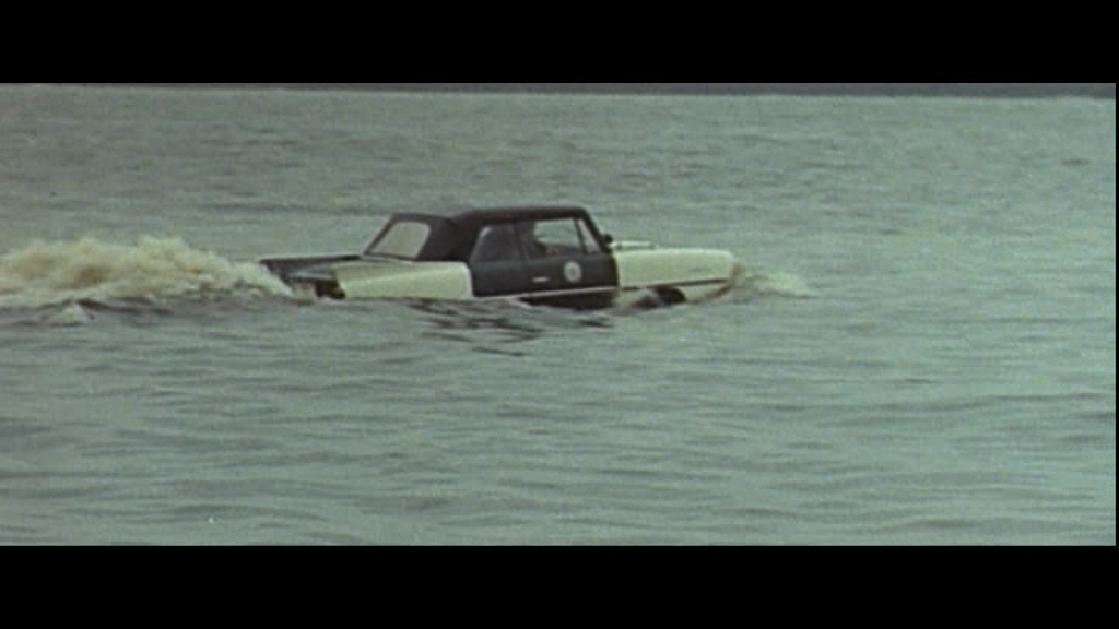 [Secret_Agent_Fireball_aquacar.png]