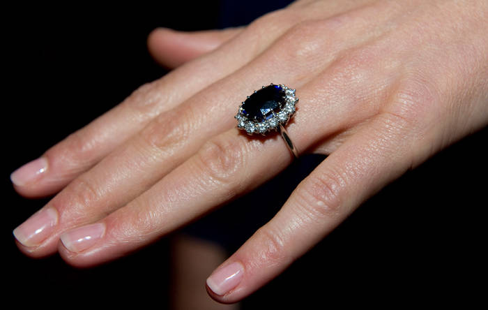 kate middleton and william engagement ring. It#39;s the same ring that