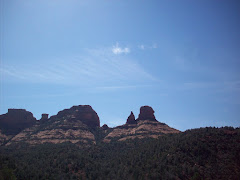 the road through Oak Creek Canyon