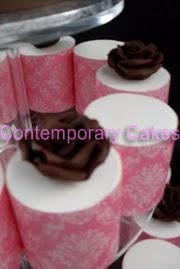 Chocolate roses round miniature cakes tower