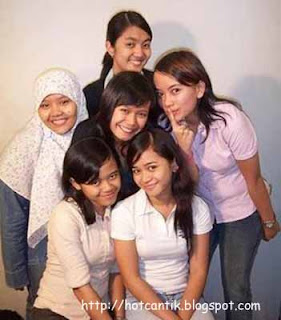 Chika Bandung, Foto Biodata Video 3GP | Cewek Cantik Gadis Seksi
