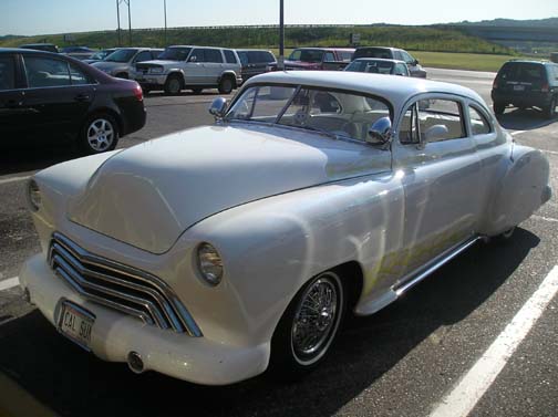 [White-Roadster3.jpg]