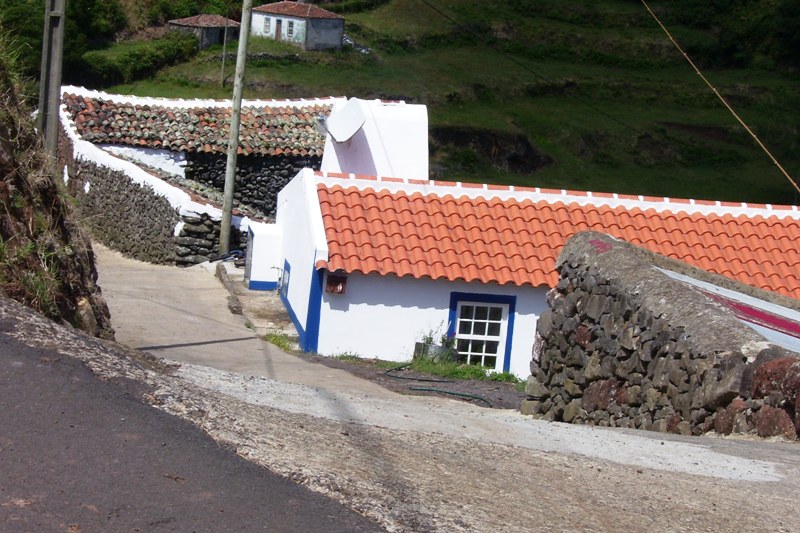 [CAMINHO+DAS+FEITEIRAS+(1).JPG]