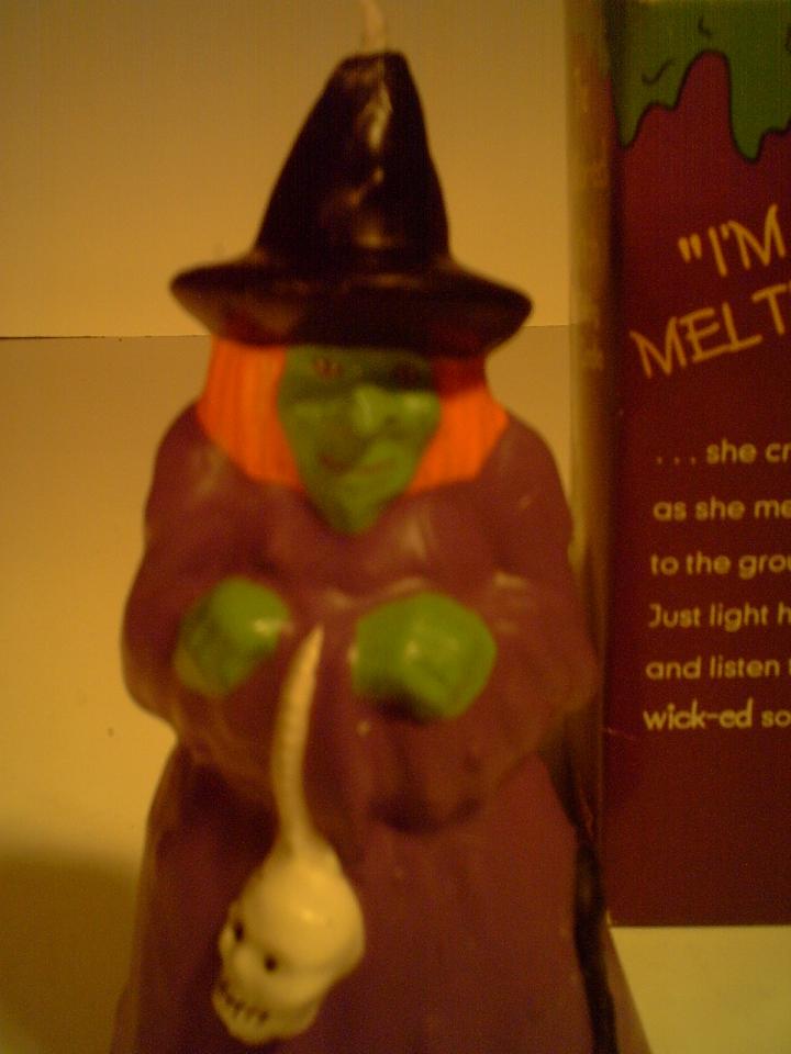 HALLOWEEN COLLECTIBLES 85 96 H. BATTERY OPERATED DECORATIONS