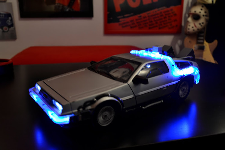 el delorean de regreso al futuro