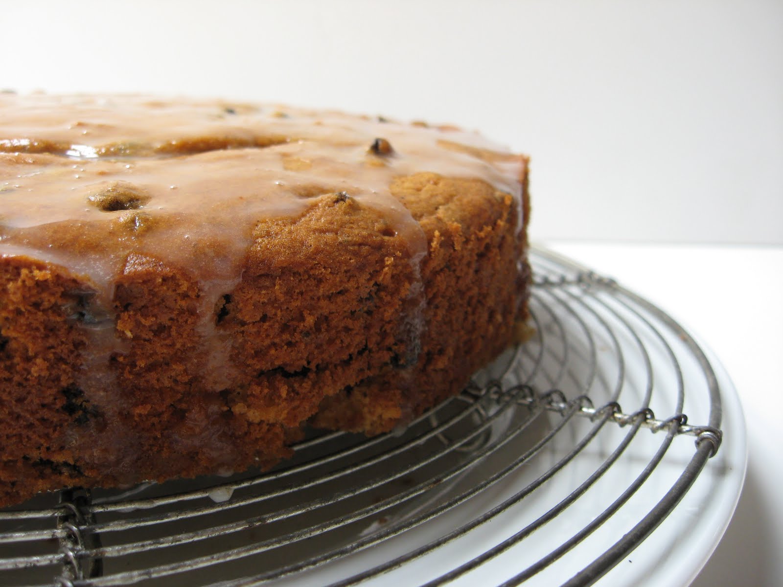 she's in the kitchen gingerbread cake with basil vinegar and currants
