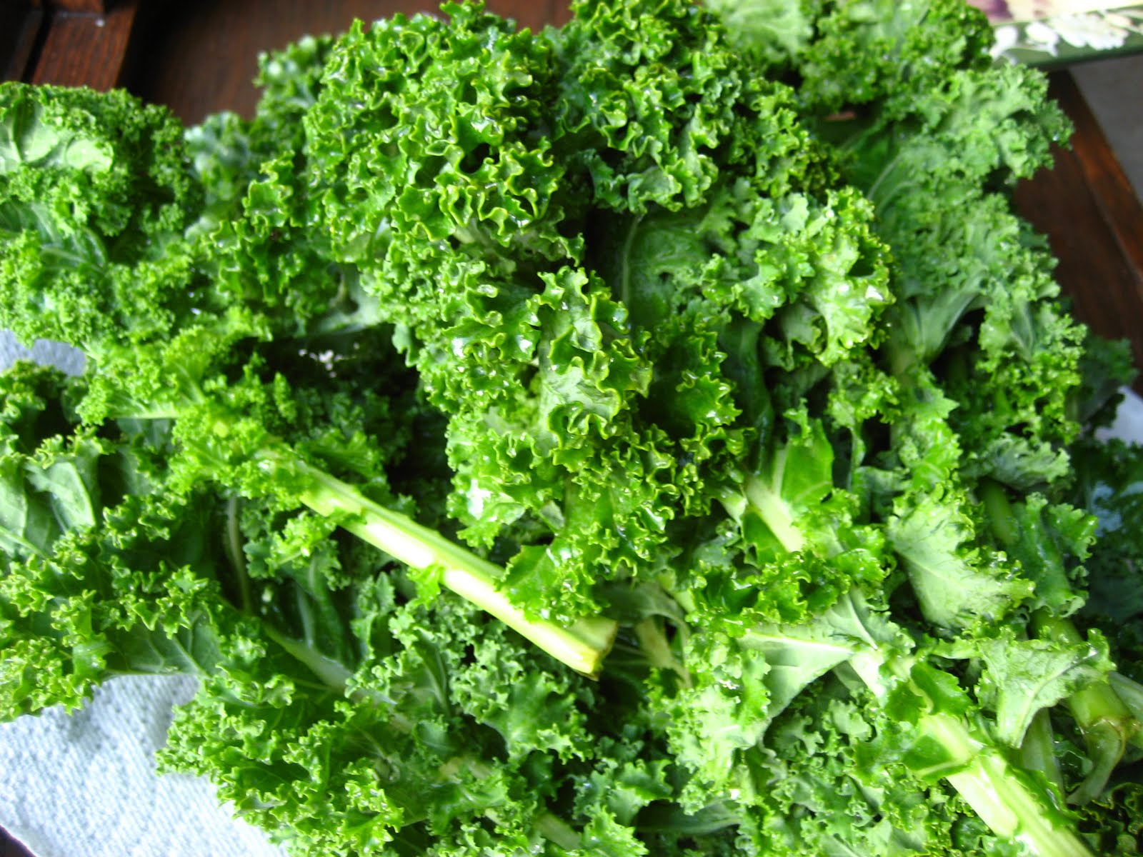 Home Cooking In Montana Crispy Kale...Perfect as a Snack or Garnish