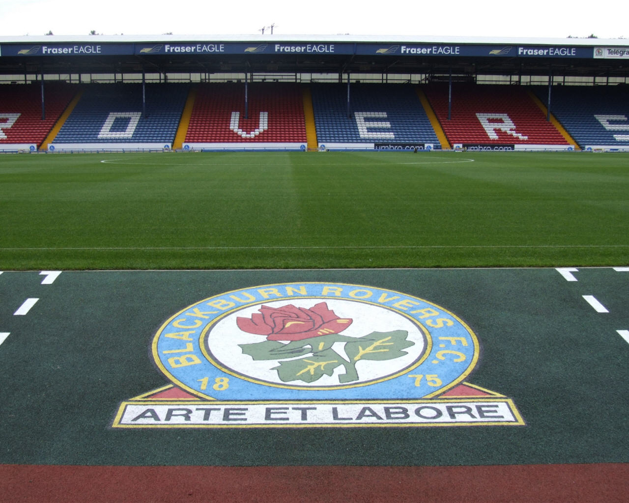 http://3.bp.blogspot.com/_PLQi85xyAac/S7TQWiHqsOI/AAAAAAAACGs/nf5v3dvuCv8/s1600/Blackburn-Rovers-Stadium-wallpaper-2-1280x1024.jpg