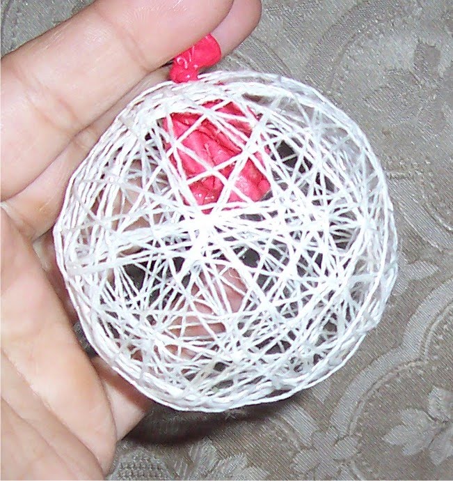 Hanging In There with B string ornaments (with step by step photos)