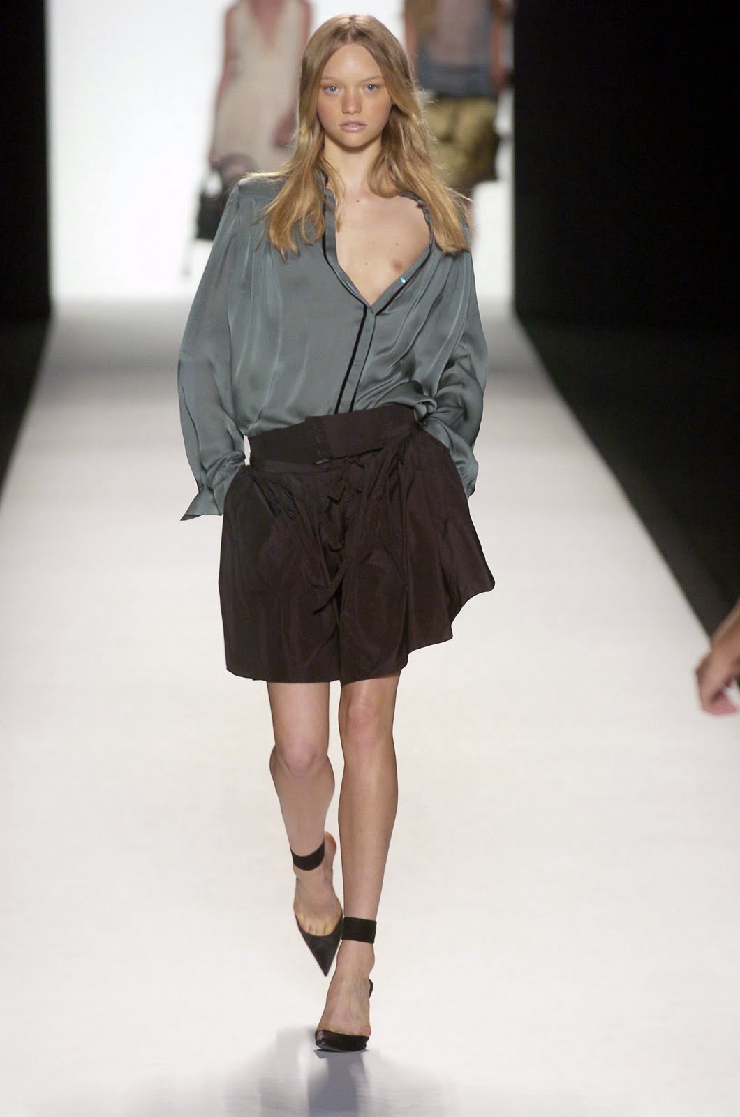 http://3.bp.blogspot.com/_PN9Kbmw_Hq8/S8p_2Y9tYhI/AAAAAAAAFYk/hYyVEa2-usA/s1600/gemma+ward.jpg