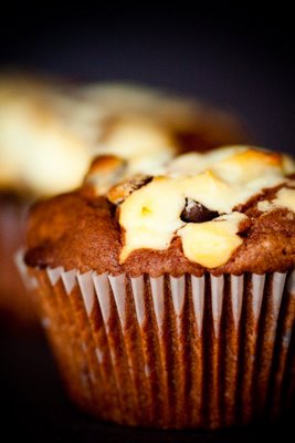 [black+bottom+cupcakes+1.jpg]