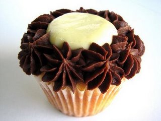 [Boston+cream+(3).JPG]