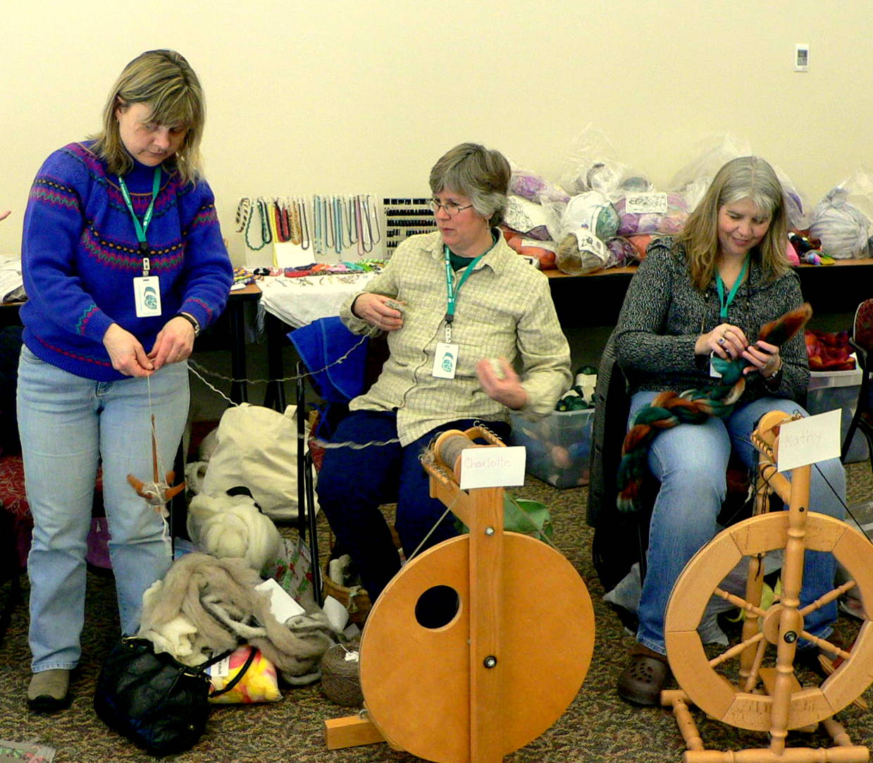 [Friends+helping.jpg]