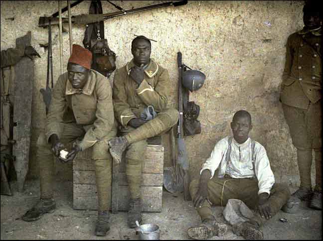 [senegalesesoldiers.jpg]
