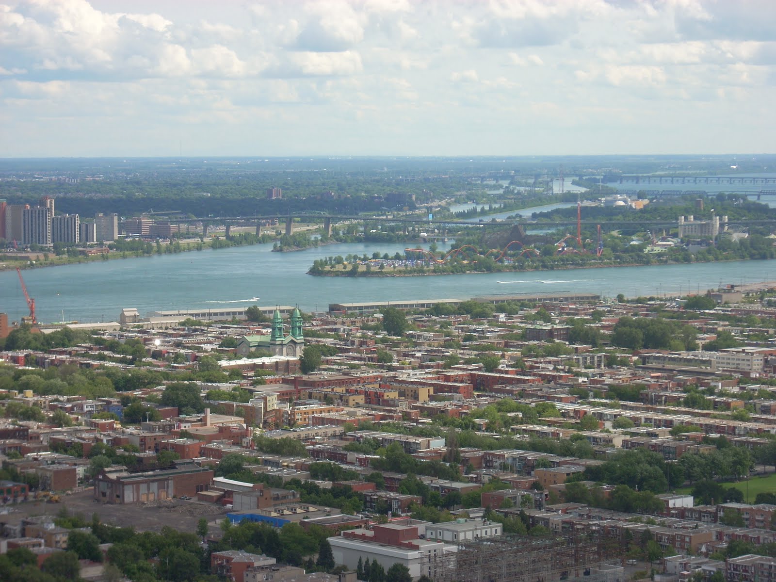 [DSCN2084.JPG]