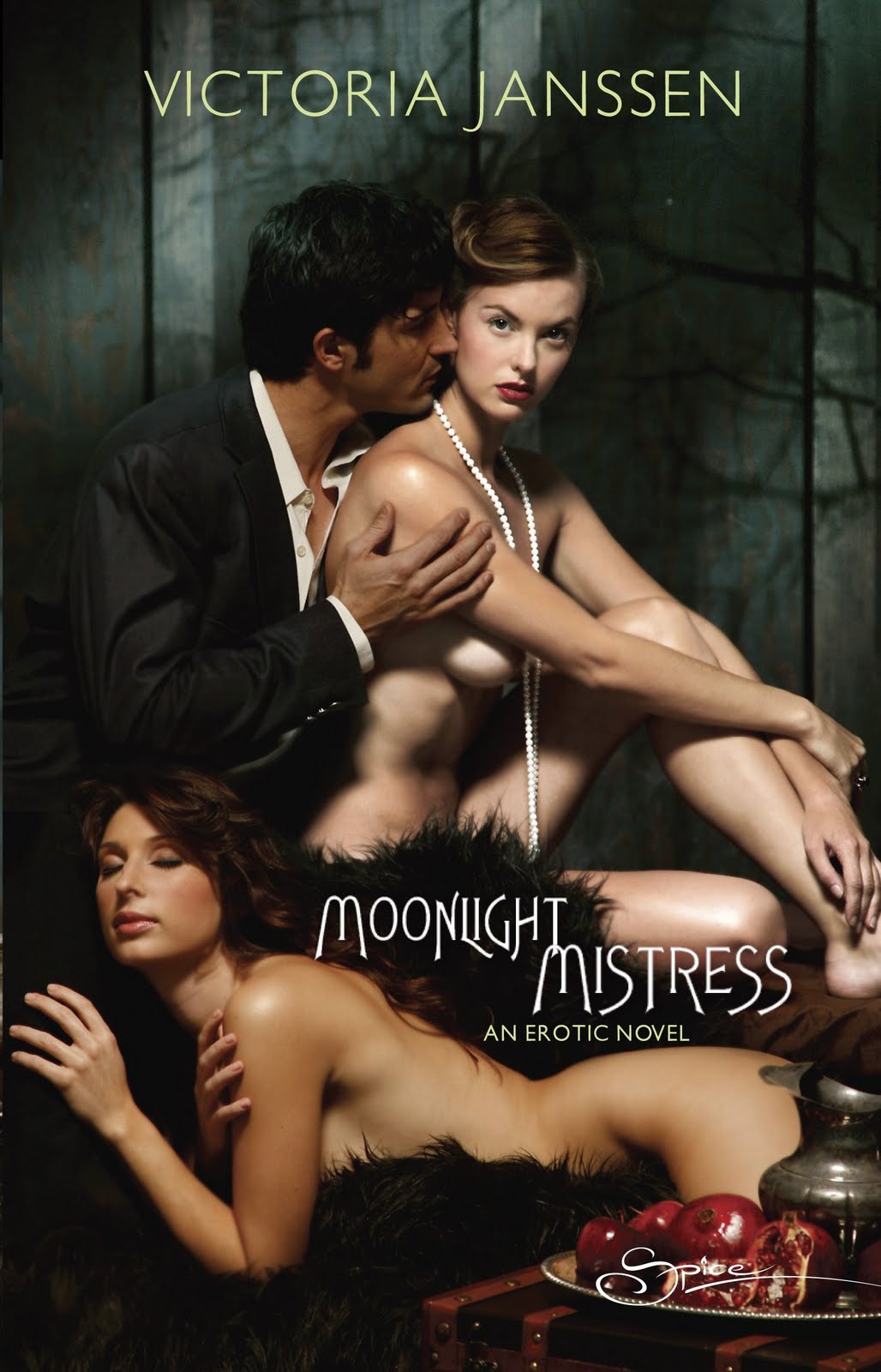[Moonlight+Mistress.jpg]