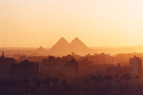 [pyramids.jpg]