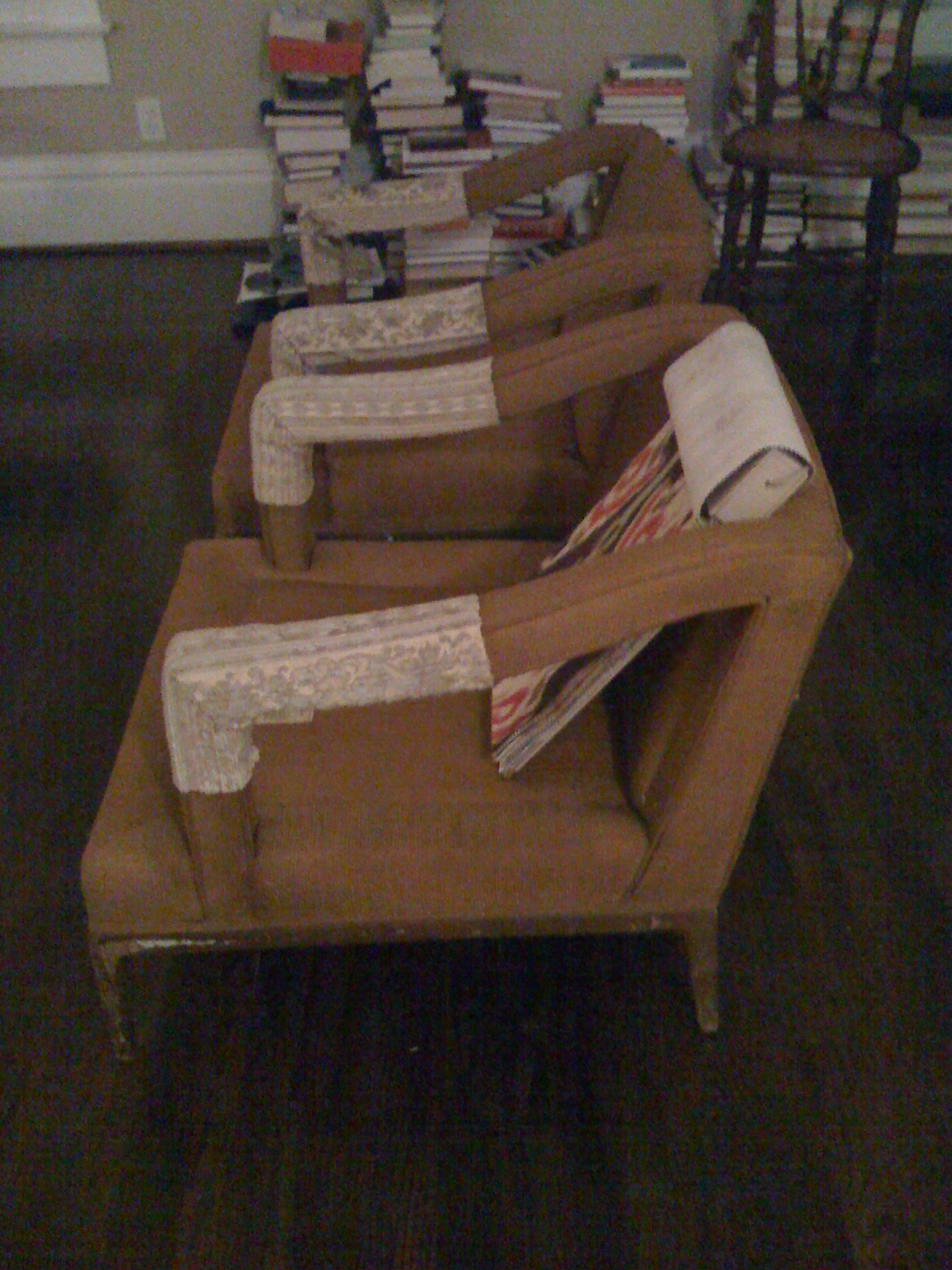 [Trashy+Furniture+001.jpg]