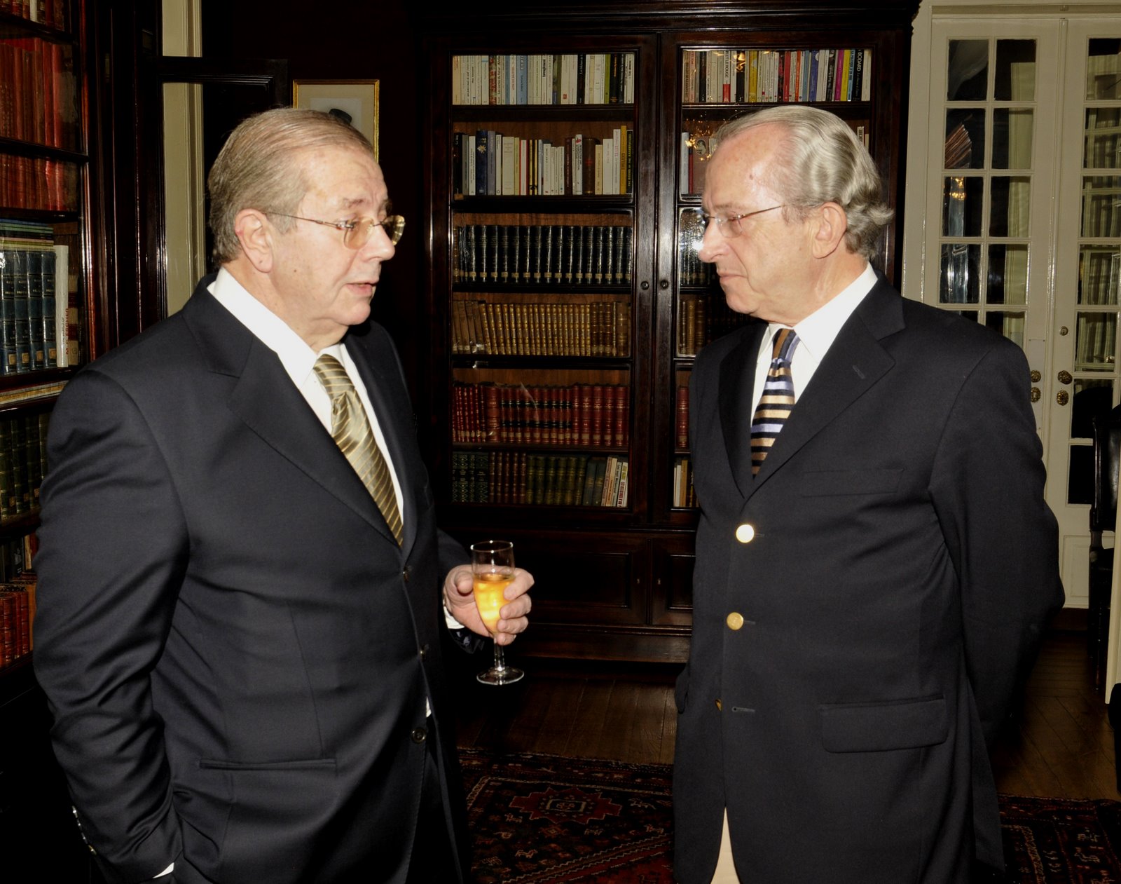 [A.+Athayde+e+VB.JPG]