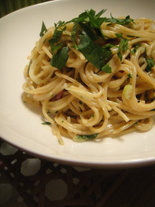 eat and greet rocco dispirito's whole wheat spaghetti carbonara