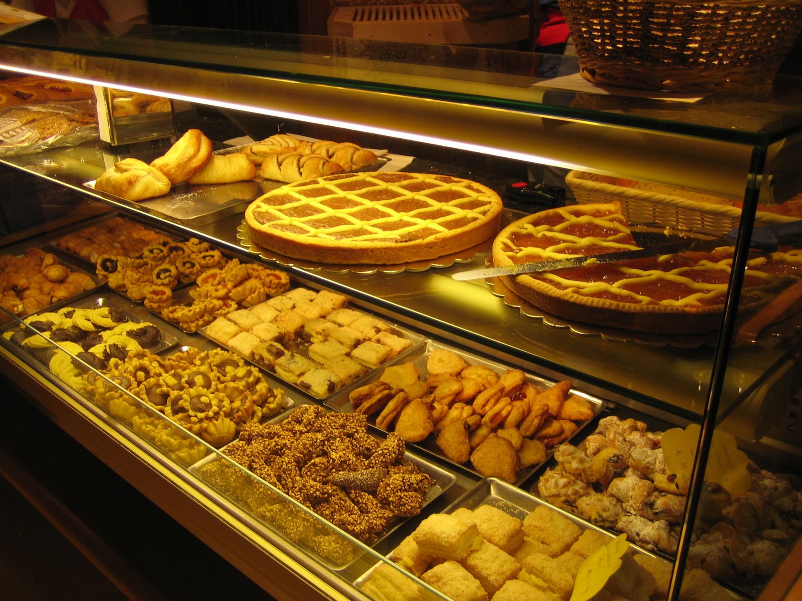 THE REAL "PANIFICIO" OR BAKERY ITALIAN BREAD IN TUSCANY THIS IS TUSCANY