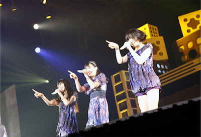 Perfume DVD Chokkaku Nitouhen Sankakkei TOUR Tour+triangle+2