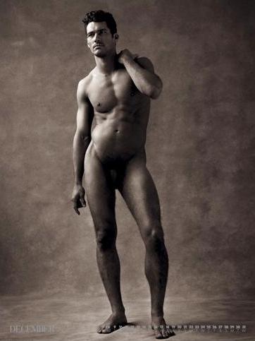 [DavidGandy-FullNaked.jpg]