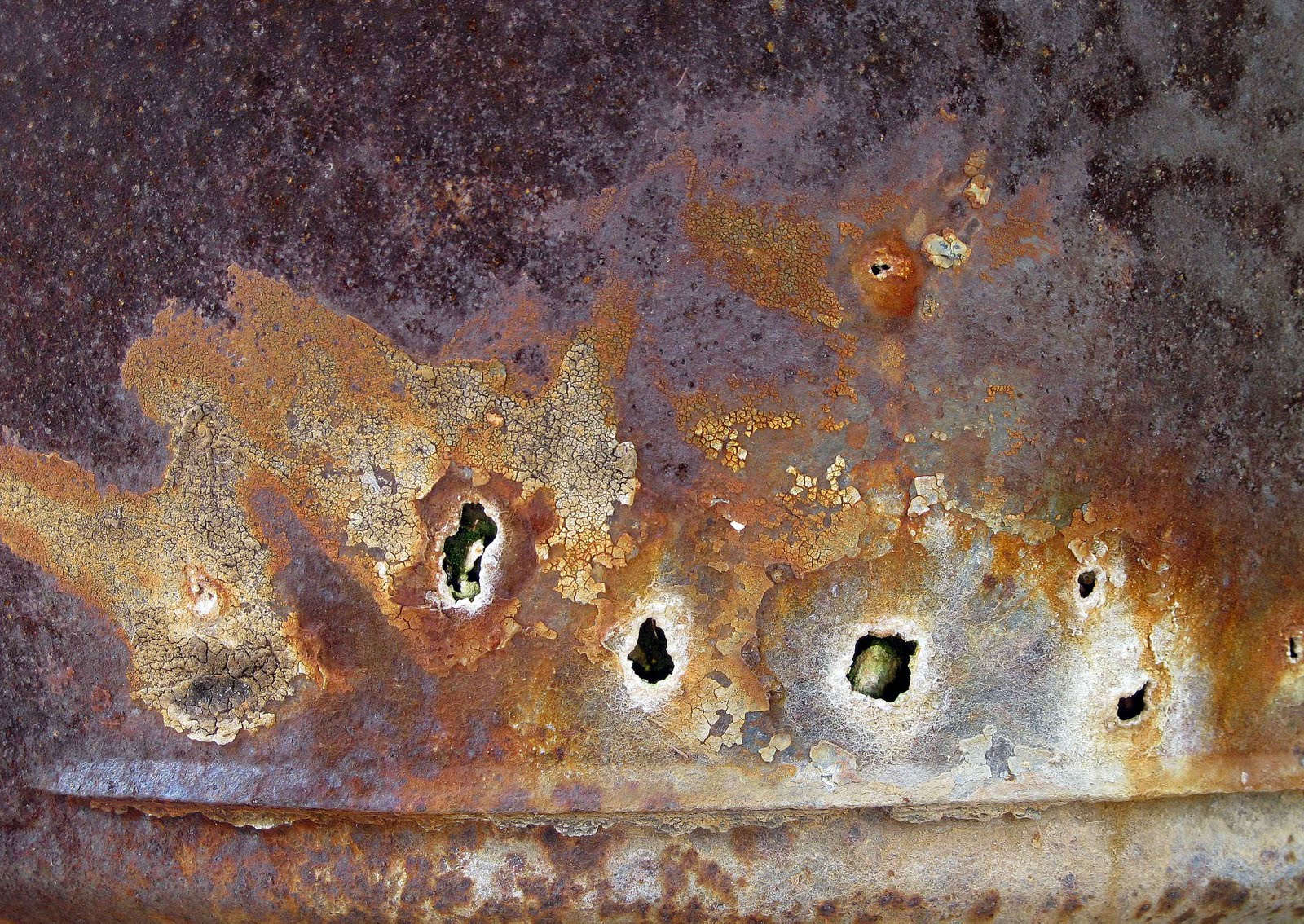 Critical Lawnmower Rusting Metal Tub, Hilltop