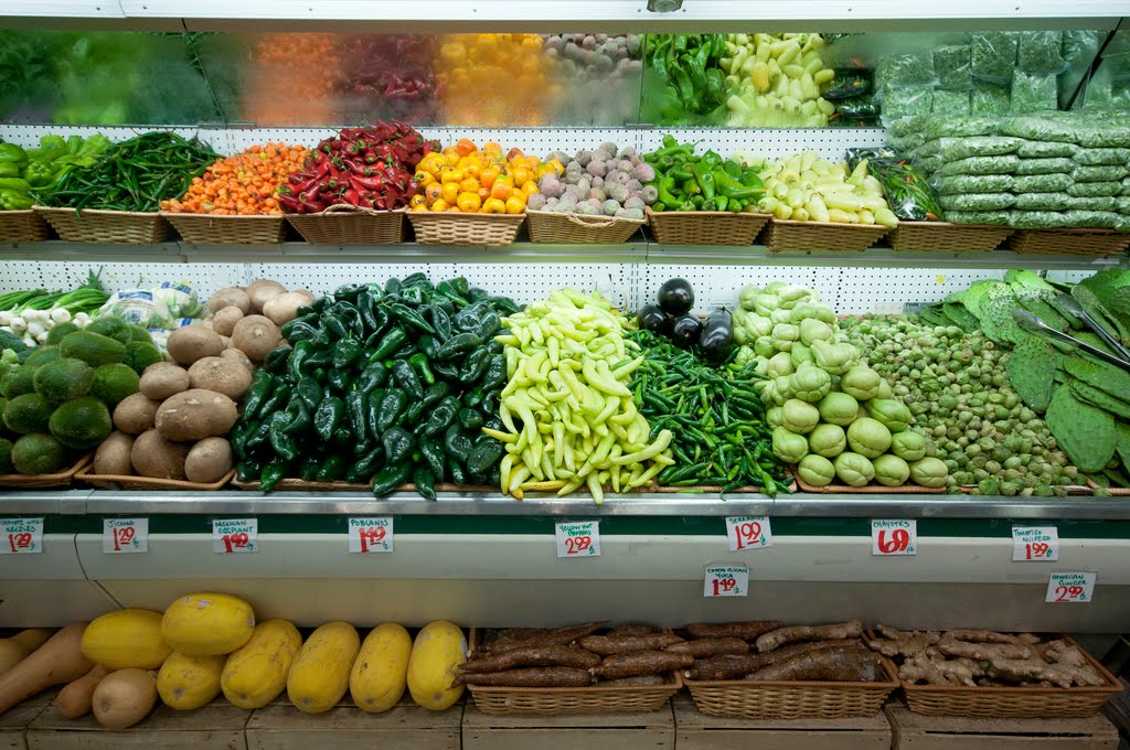 Honey Bee Market La Colmena, Est. 1956 sweet juniper!