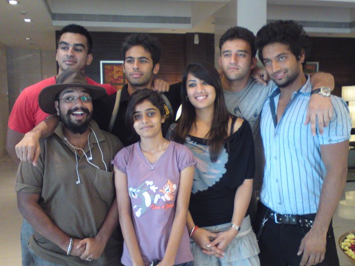 MTV Roadies 9 - Everything Or Nothing!: MTV Roadies 7 Contestants Party