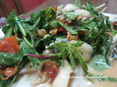 Salata cu rosii uscate si dressing de grepfruit