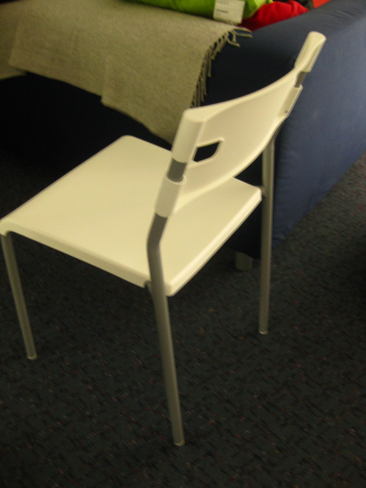 saltpeppersugaar Nike yoga mat; Ikea Sq Table; Ikea single Mattress; Ikea study table (160cm