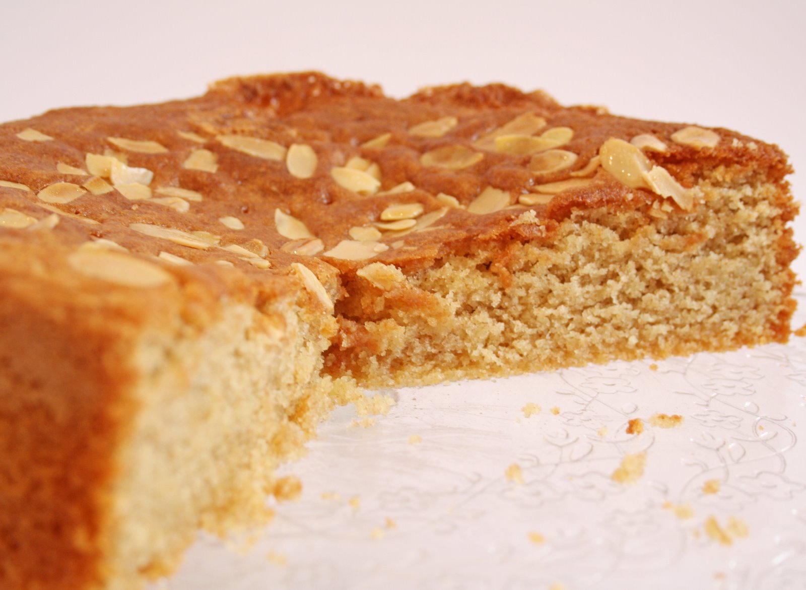 plaisir Honey and Almond Cake