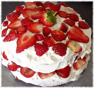 قصيدتى الهندسيه - صفحة 2 Strawberry+cake