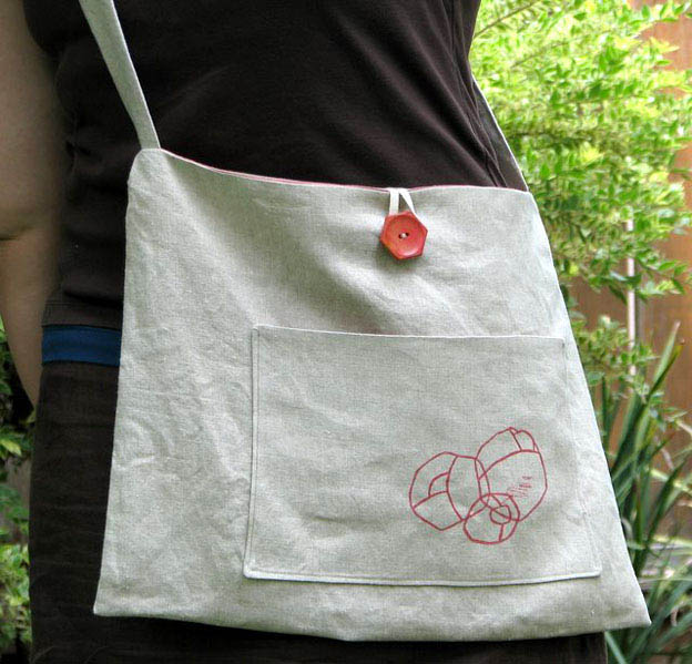 [Hand-Made-Shoulder-Bag-2.jpg]