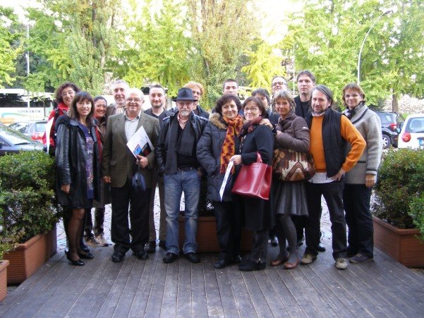 [PB090101.JPG]