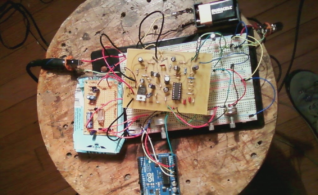 Monk Soundworks Arduino Guitar with Delay